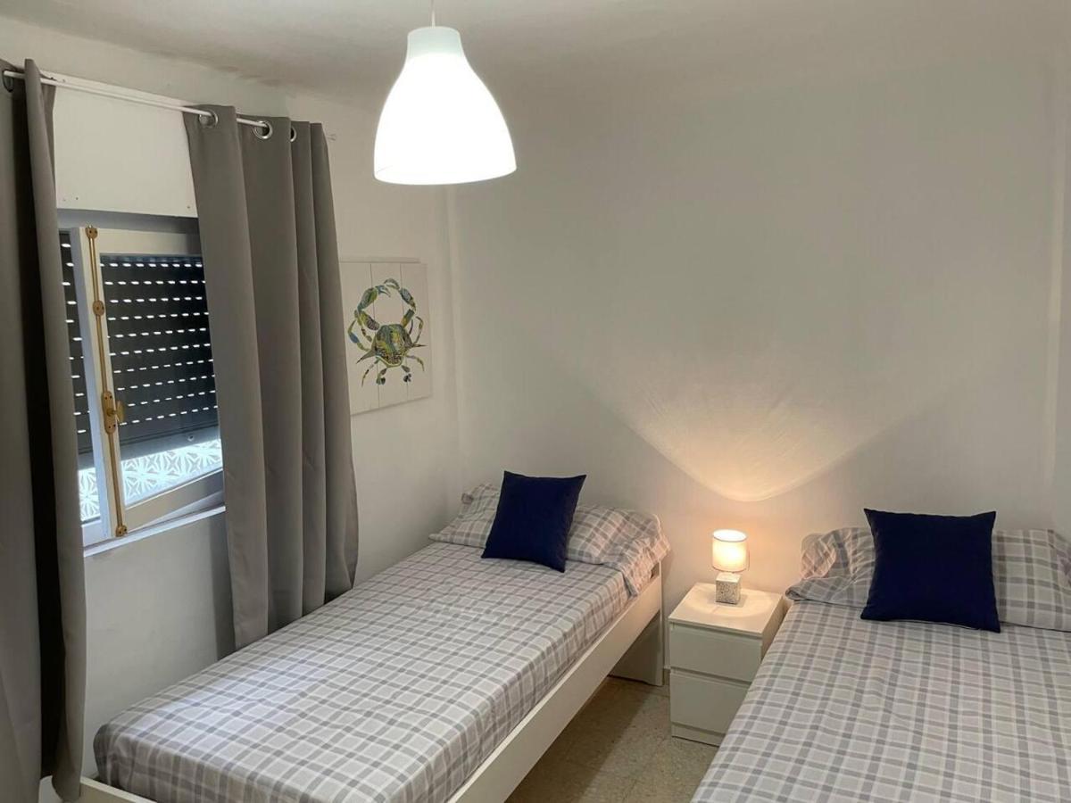 Renovated And Newly Furnished 3 Bedroom Apartment San Fernando Exterior foto